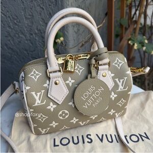 Louis Vuitton Speedy Bandoulière 20 Crossbody